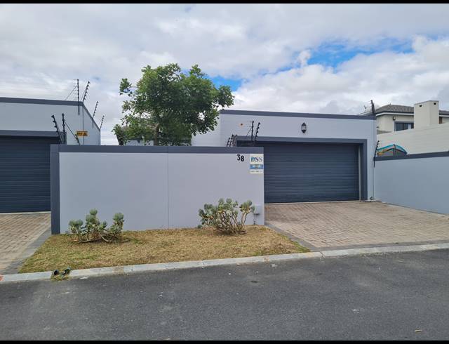 3 BEDROOM HOUSE SOLD IN PARKLANDS NORTH